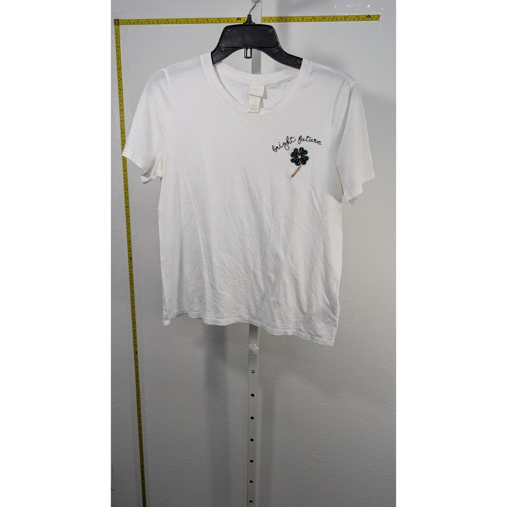 HM Womens Bright Future Beaded Four Leaf Clover White Graphic T-Shirt XS‎